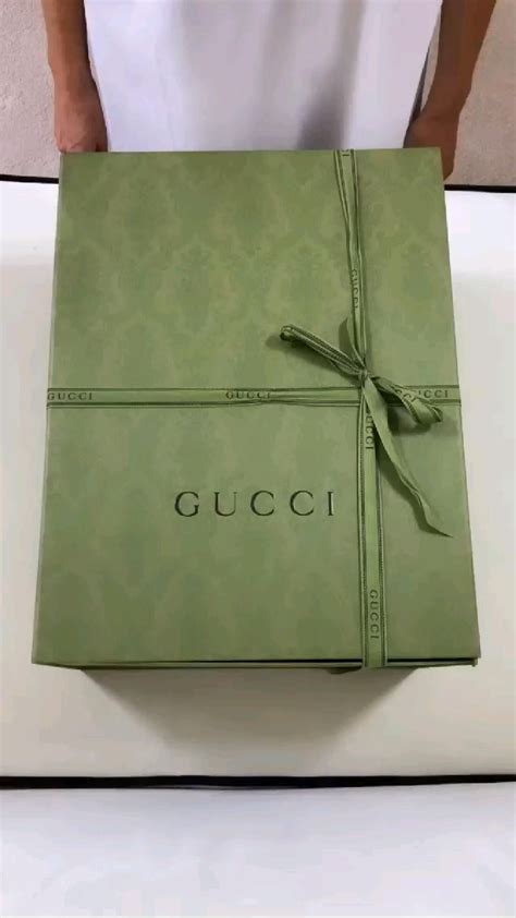 gucci tin box|Gucci outer packaging.